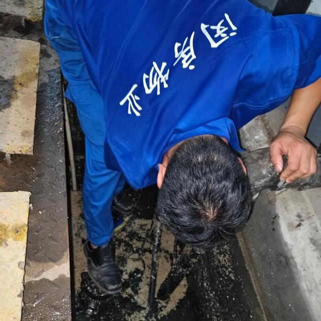 ob体育app下载本市房管系统全力迎战台风“贝碧嘉”（二）(图12)