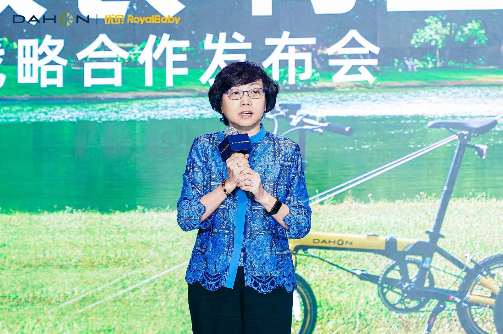 ob体育大行优贝战略合作开启 五款双品牌童车发布(图3)