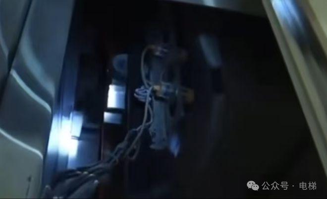 ob体育app下载图便宜 7万元网购家用电梯电梯故障网店下架！(图1)