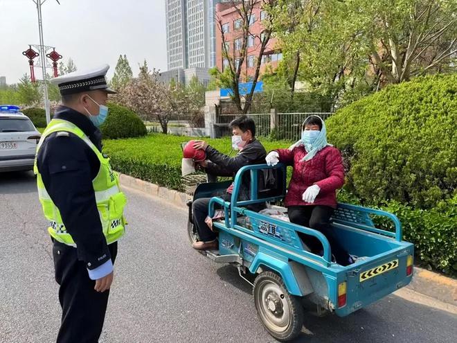 ob体育app下载电动车有新政策！两轮、三轮、四轮都在内上路“4大违法”严查(图6)